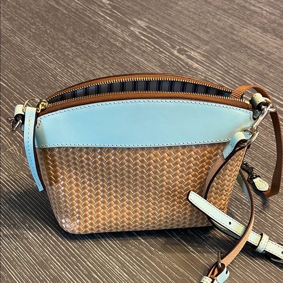 Dooney & Bourke Beacon Pale Blue Crossbody Bag - Picture 3 of 10